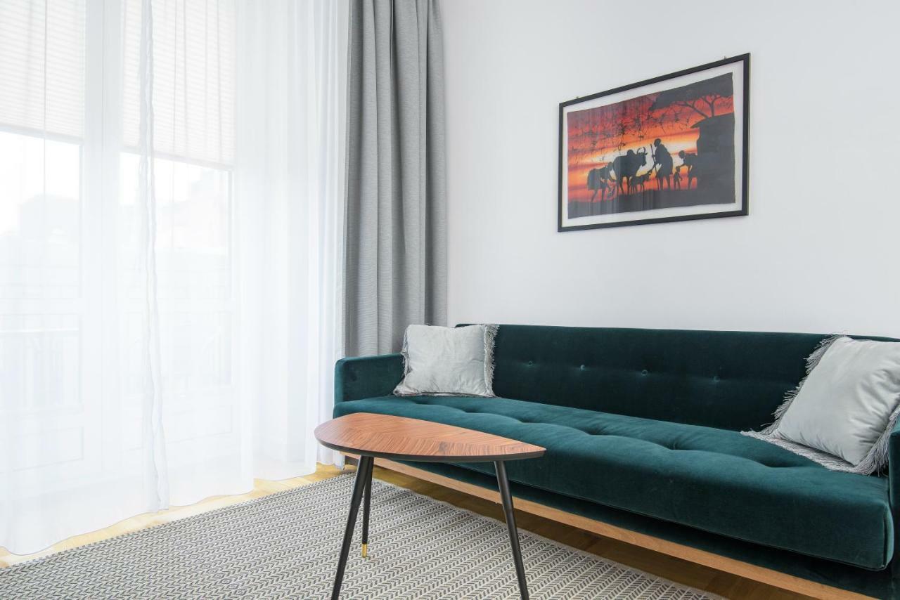 Novis Apartments Przy Rotundzie Варшава Экстерьер фото